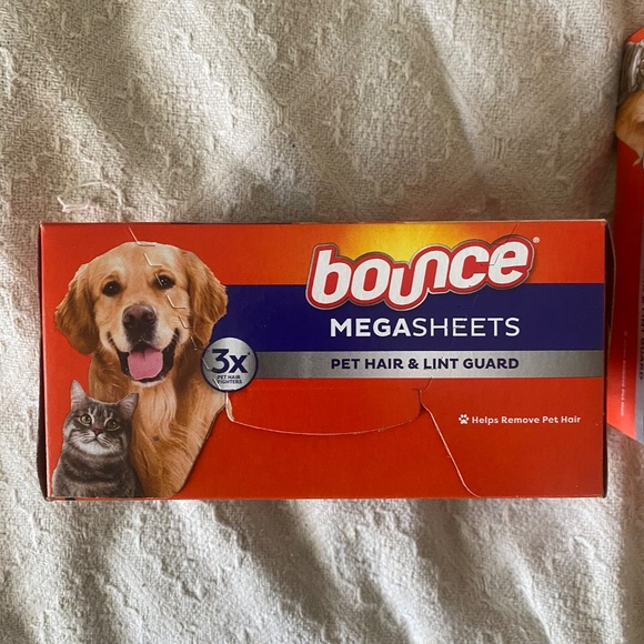 🧺🐶 Bounce Pet Hair and Lint Guard Mega Dryer Sheets in Fresh Scent 🧼🫧 - Picture 3 of 4